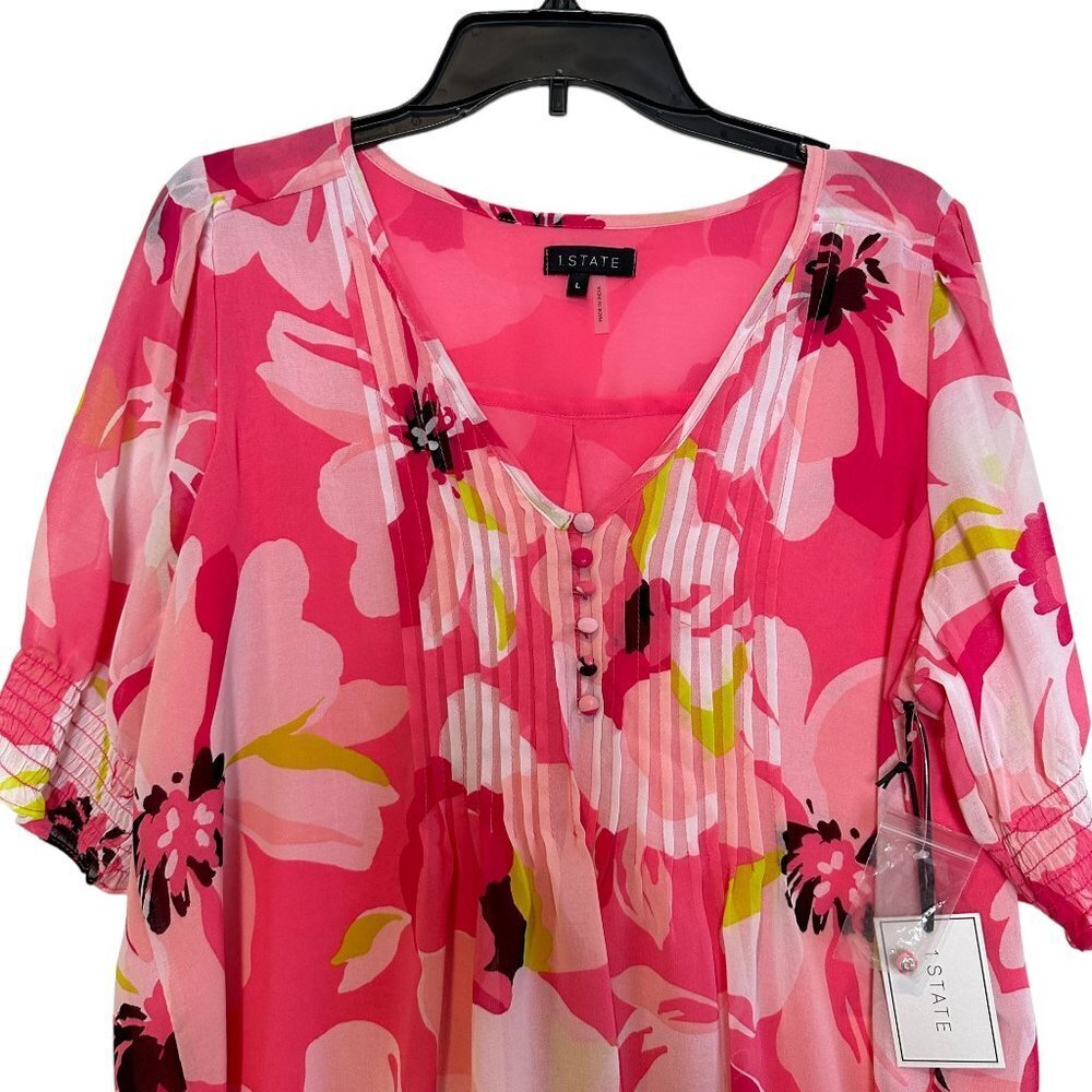1. State Pink Multi-Color Floral V-Neck Pleated Blouse - Picture 5 of 6